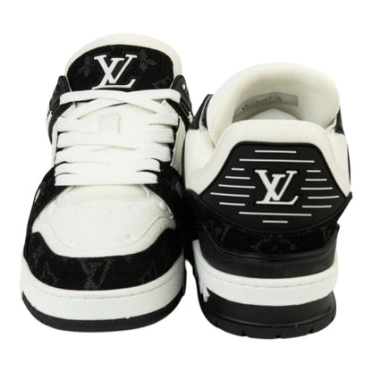 LV Trainer Black & white Meezan