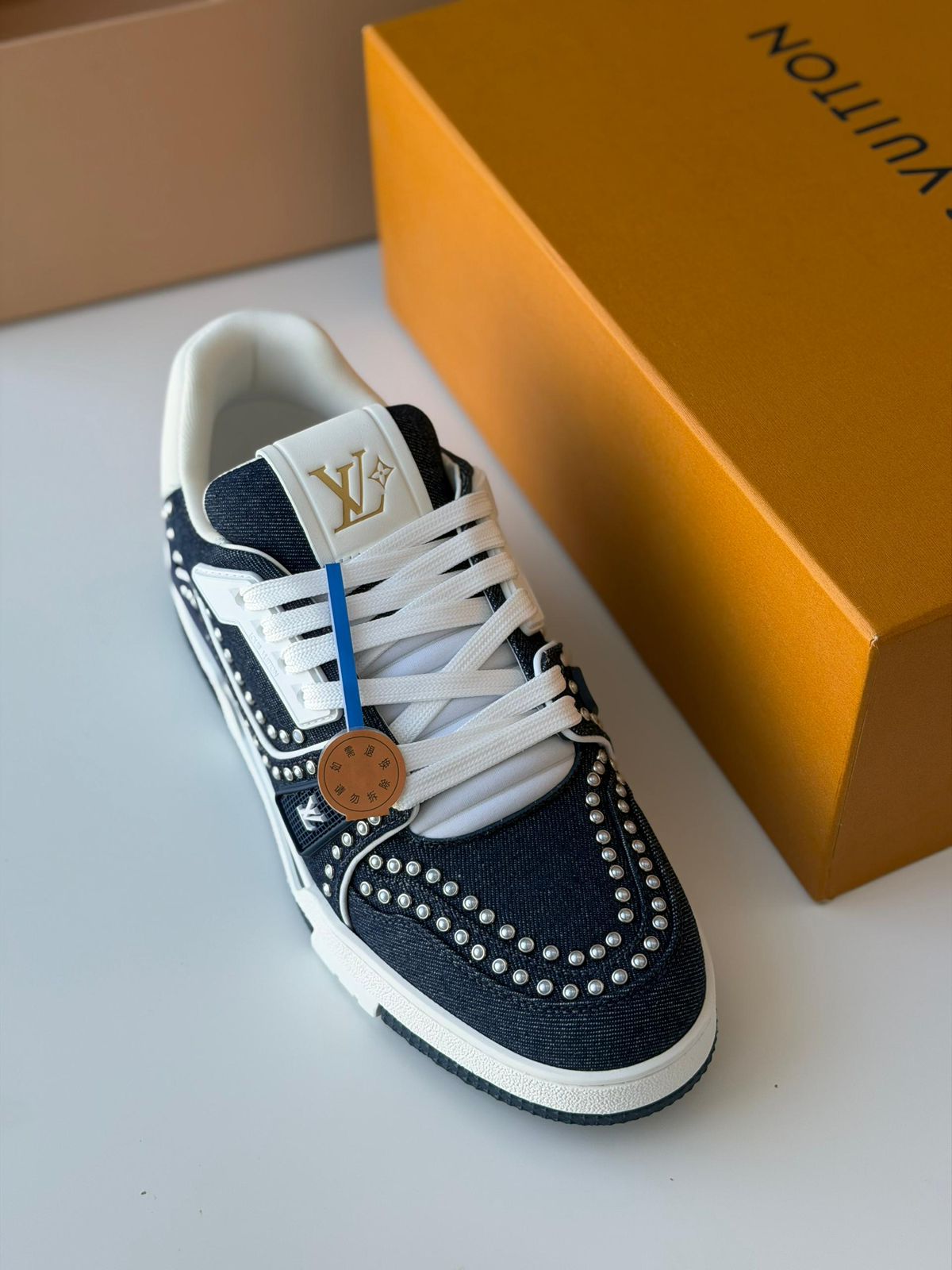 Lv Trainer Jeans VIP QUALITY