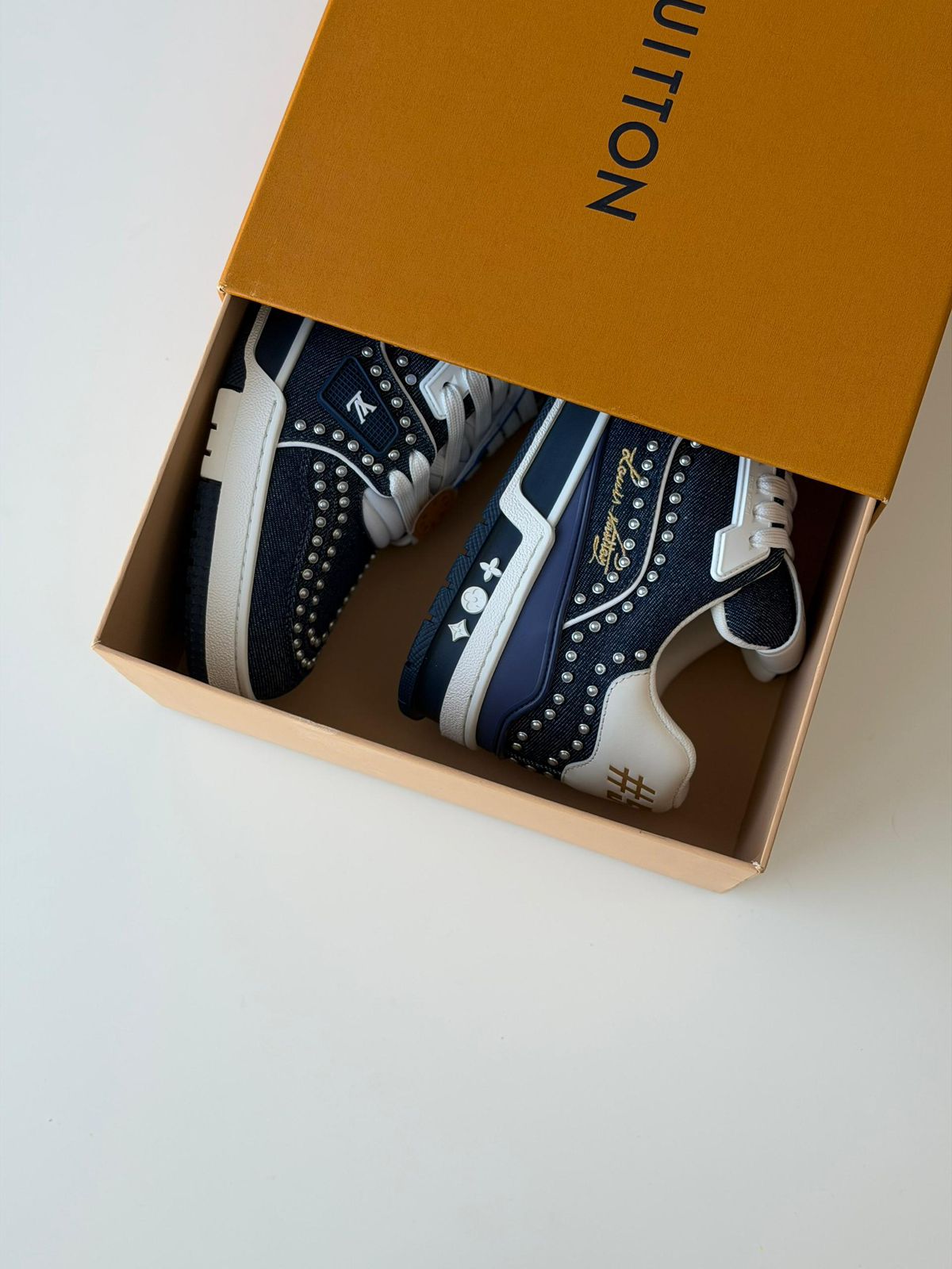 Lv Trainer Jeans VIP QUALITY